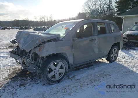 2007 Jeep Compass Sport from USA, damaged, VIN 1J8FT47W77D196453